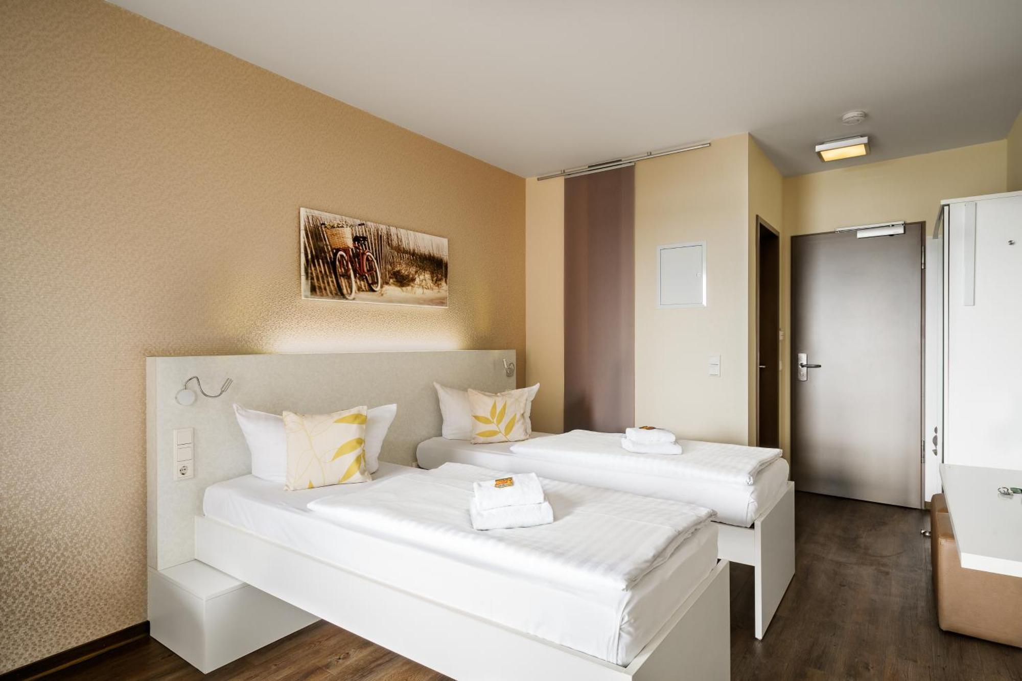 Radlon Fahrrad-Komfort-Hotel Waren  Kültér fotó
