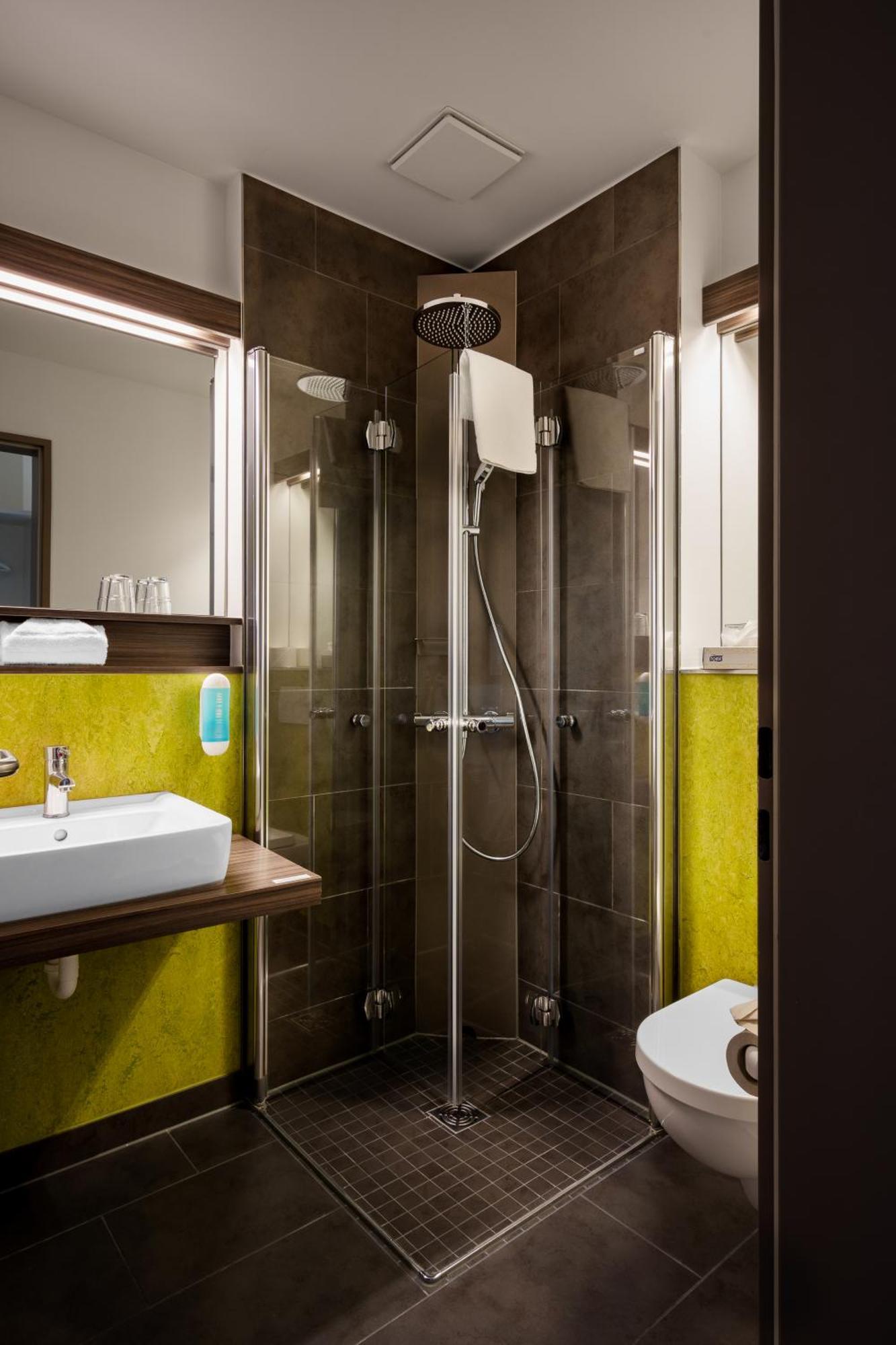 Radlon Fahrrad-Komfort-Hotel Waren  Kültér fotó